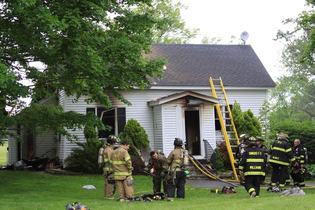 Mutual Aid Fire Call to Somers FD Mahopac Ave. Photo by J.T.C.