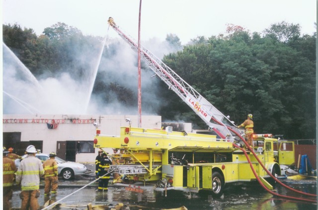 Yorktown Auto Body Fire Oct. 2004
Yorktown Auto Body Fire Oct. 2004
Photos courtesy of J.Lembke
