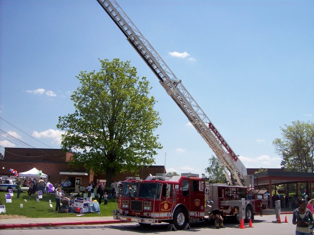 Community Day 2008
photo courtesy of L. Fine