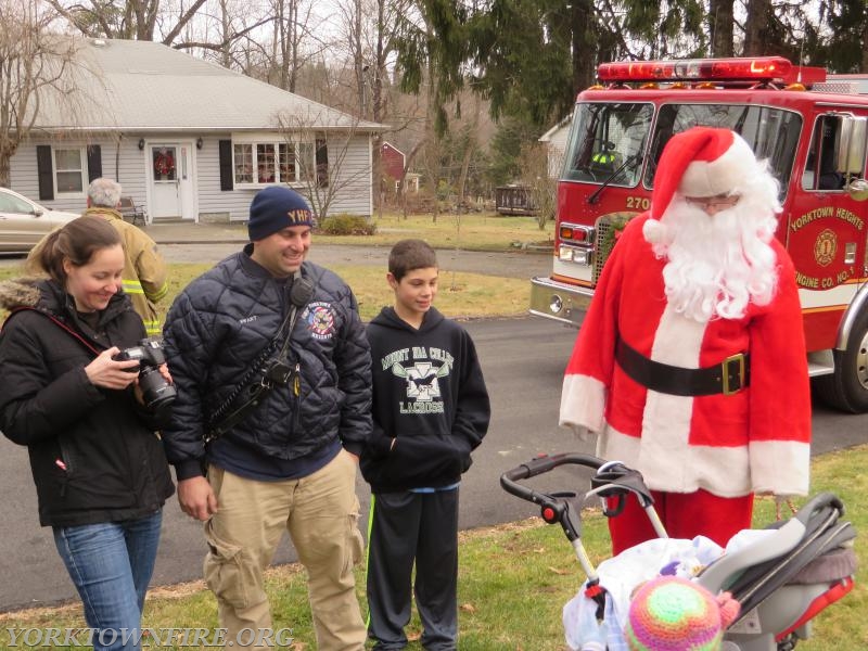 2014 Yorktown Height Engine Company Santa day