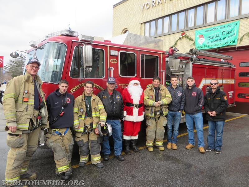 2014 Yorktown Height Engine Company Santa day