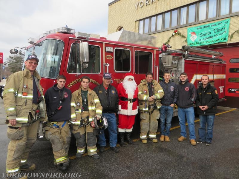 2014 Yorktown Height Engine Company Santa day